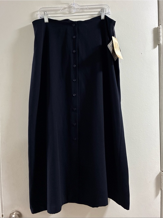 Melissa Dresses & Skirts - Melissa Lawrence Black Button-Front Midi Skirt